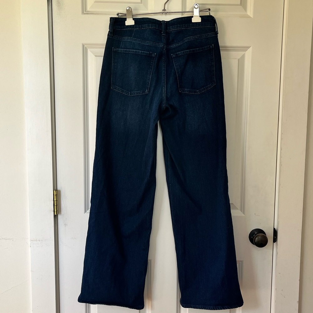 Old Navy Wow High Waisted Wide Leg Jeans, size 6 - Picture 3 of 5